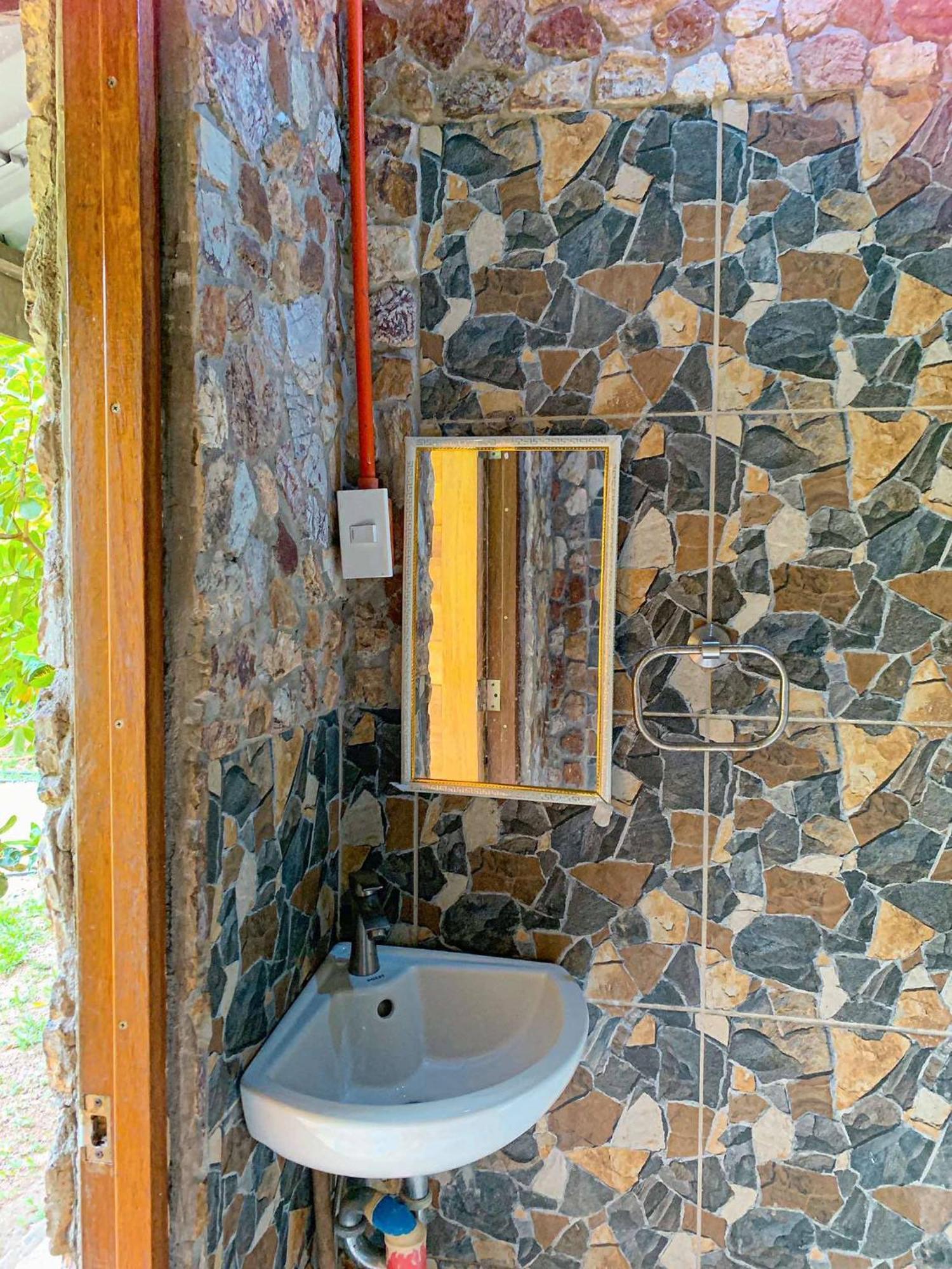 Ocamocam Beach Nature Resort New Busuanga Extérieur photo